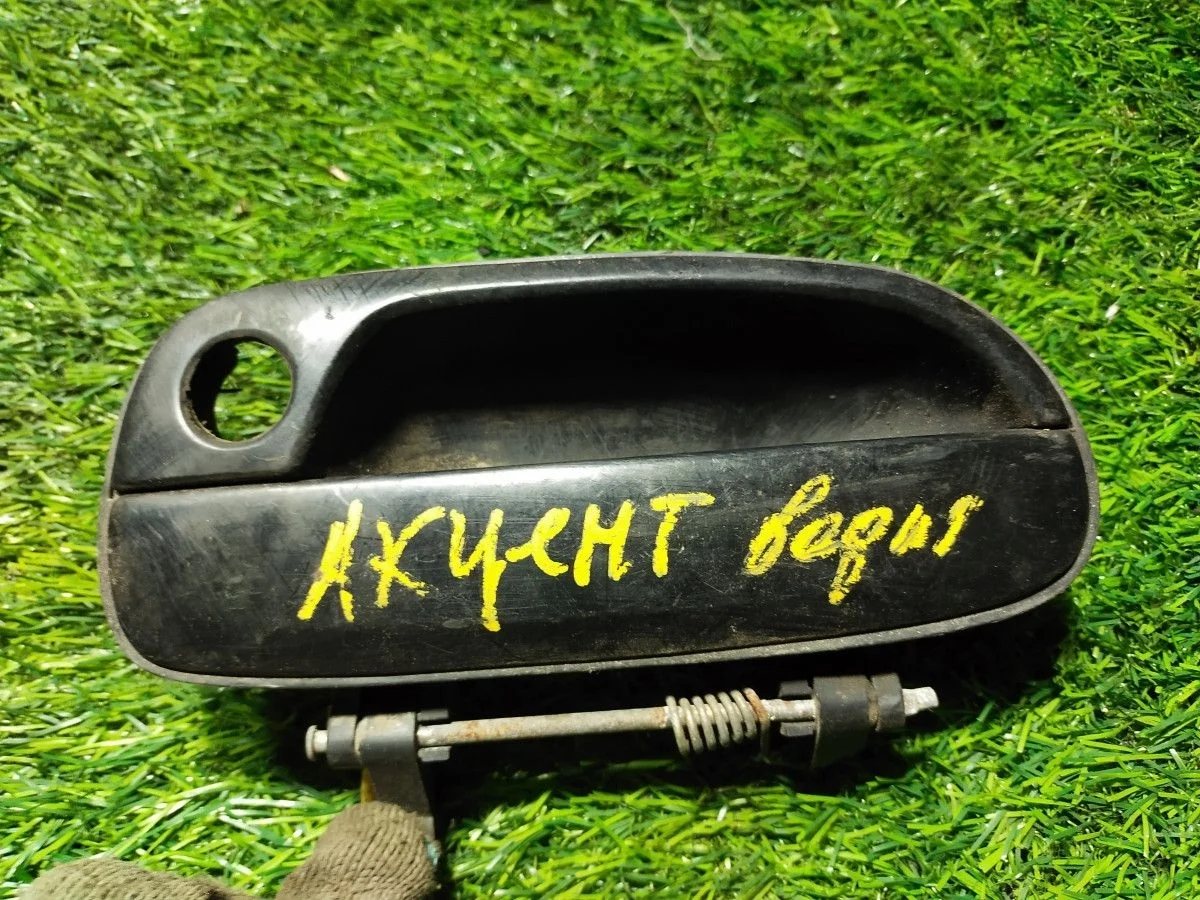 Ручка двери Hyundai Accent передняя левая