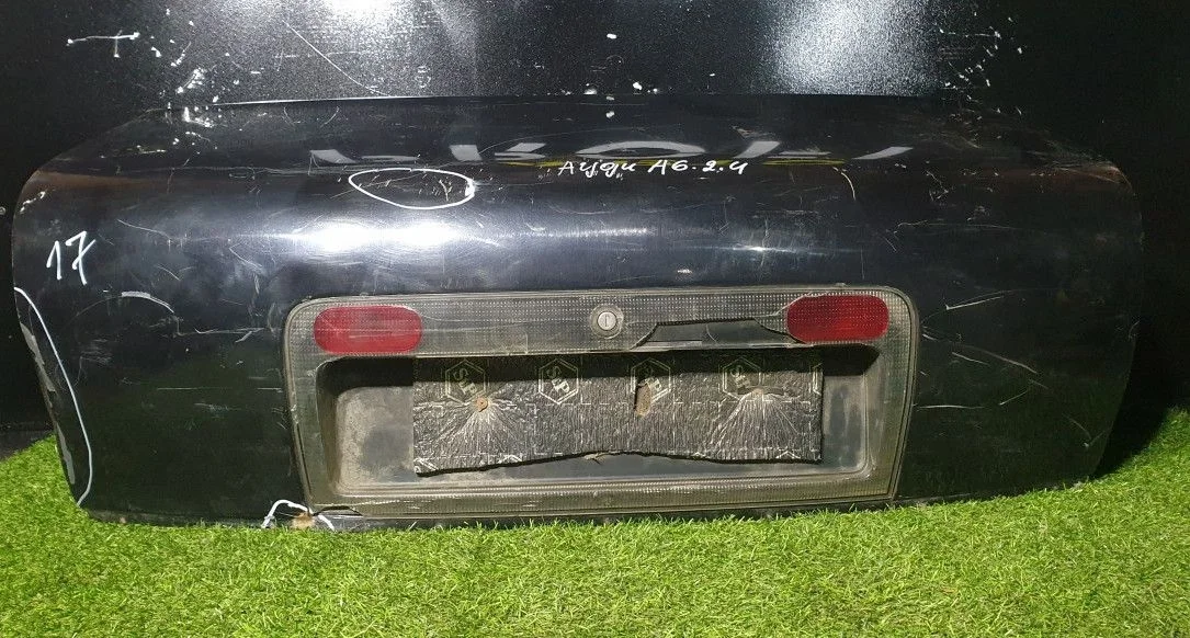 Крышка багажника Audi A6 (C5)
