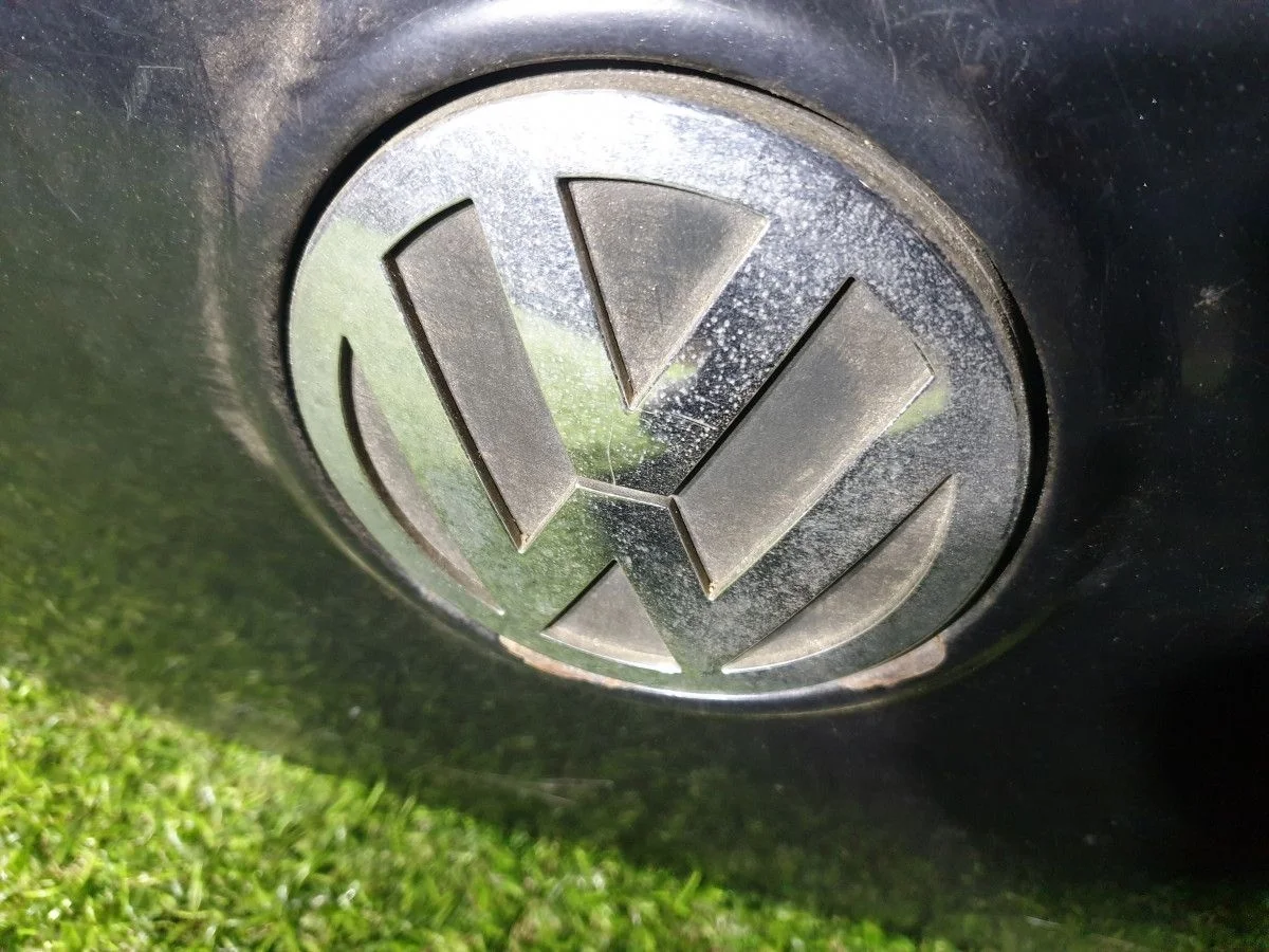 Ручка открывания багажника Volkswagen Passat B6