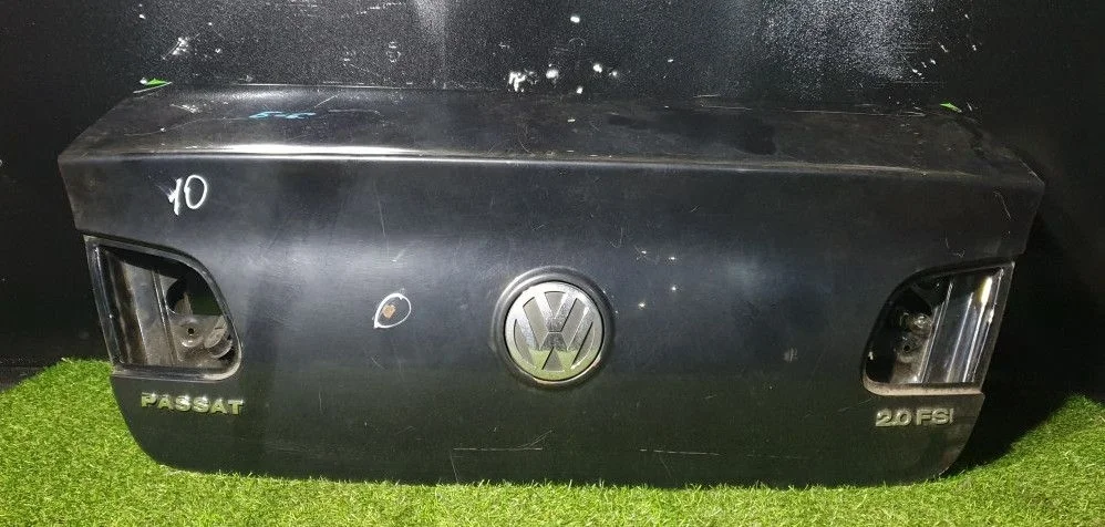 Крышка багажника Volkswagen Passat B6