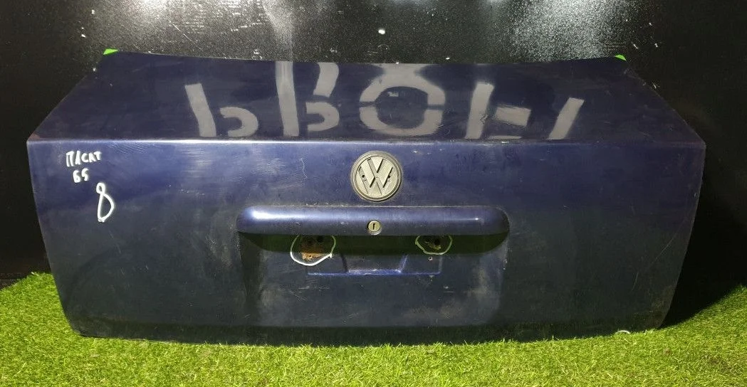 Крышка багажника Volkswagen Passat B5