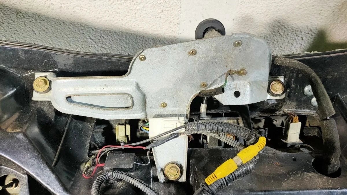 Моторчик стеклоочистителя задний для Nissan Murano