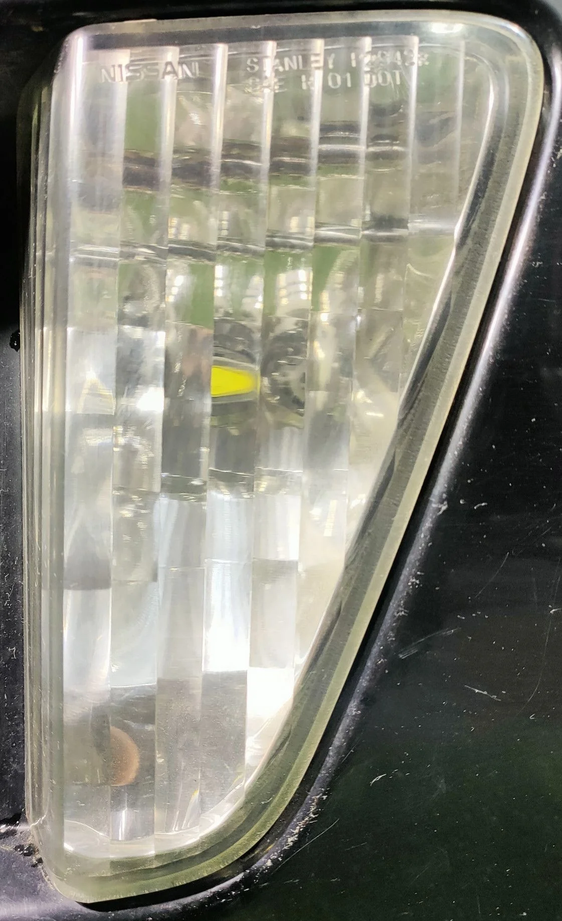 Фонарь задний внутренний правый для Nissan Murano