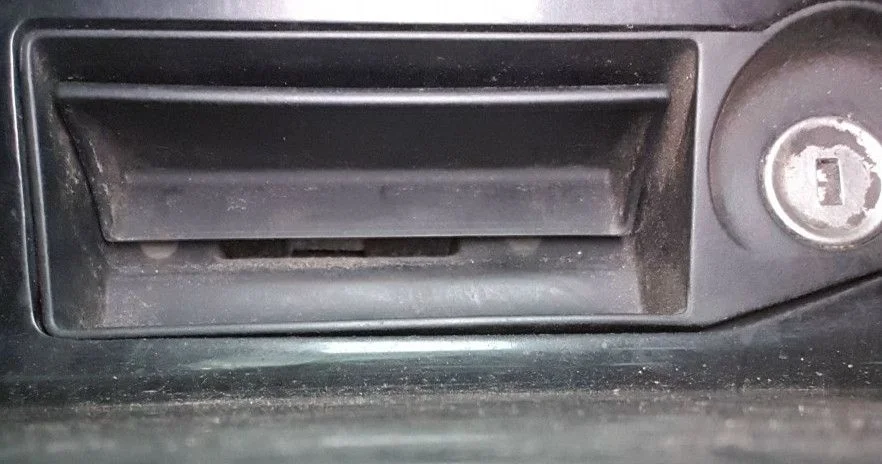 Ручка открывания багажника Mercedes W203