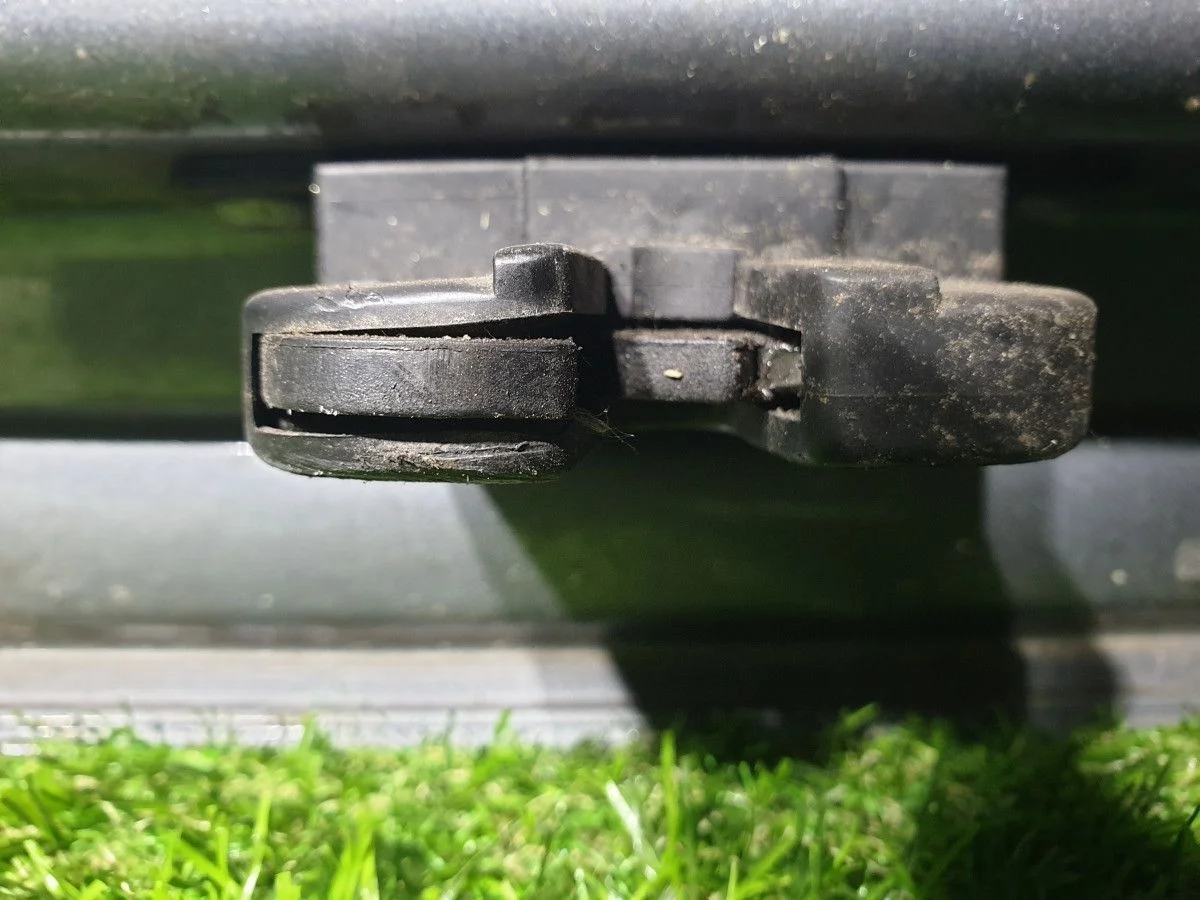 Замок багажника Volkswagen Touareg I