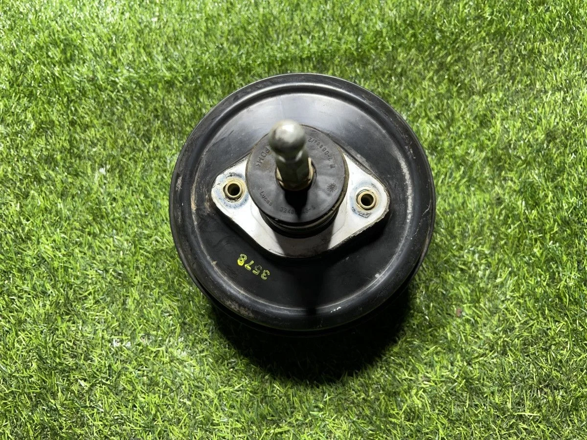 Усилитель тормозов вакуумный Audi A6