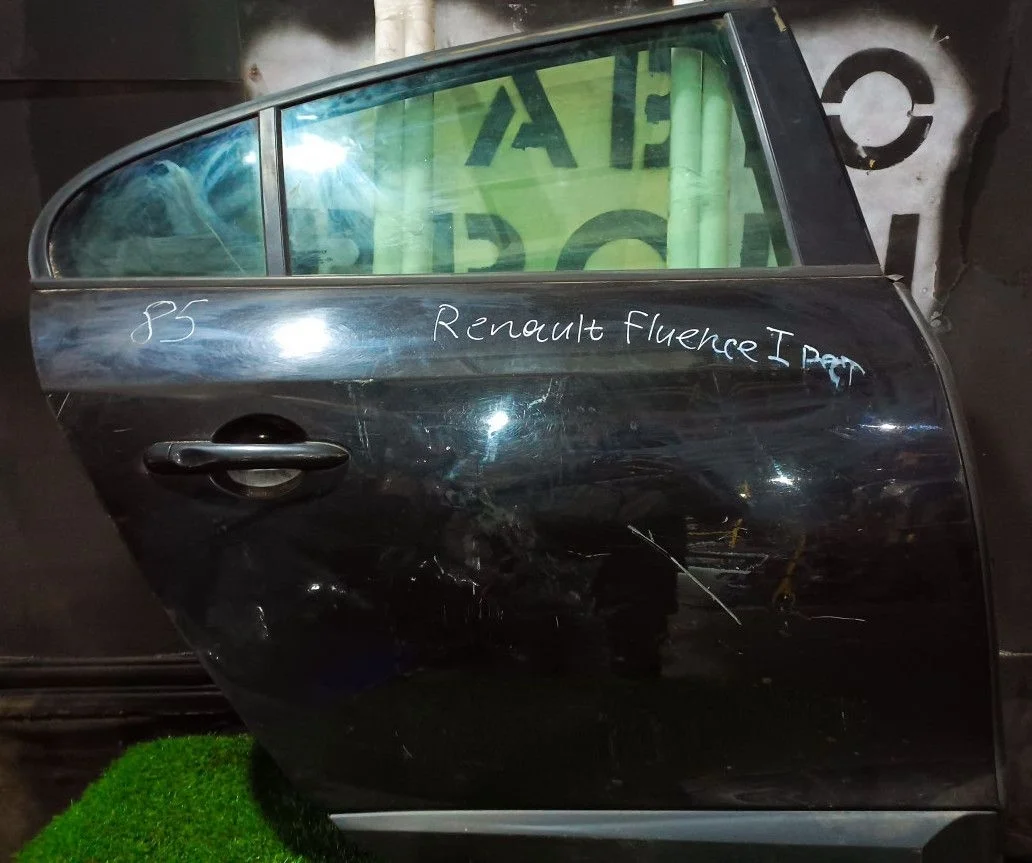 Дверь задняя правая Renault Fluence