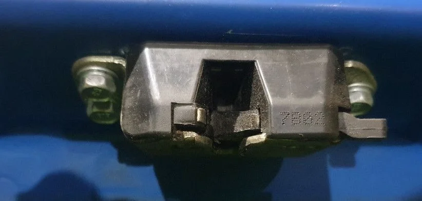 Замок багажника Chevrolet Aveo T200