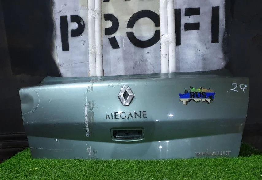 Крышка багажника Renault Megane II