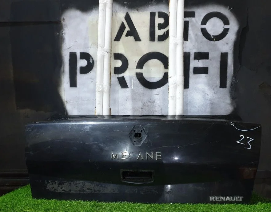 Крышка багажника Renault Megane II