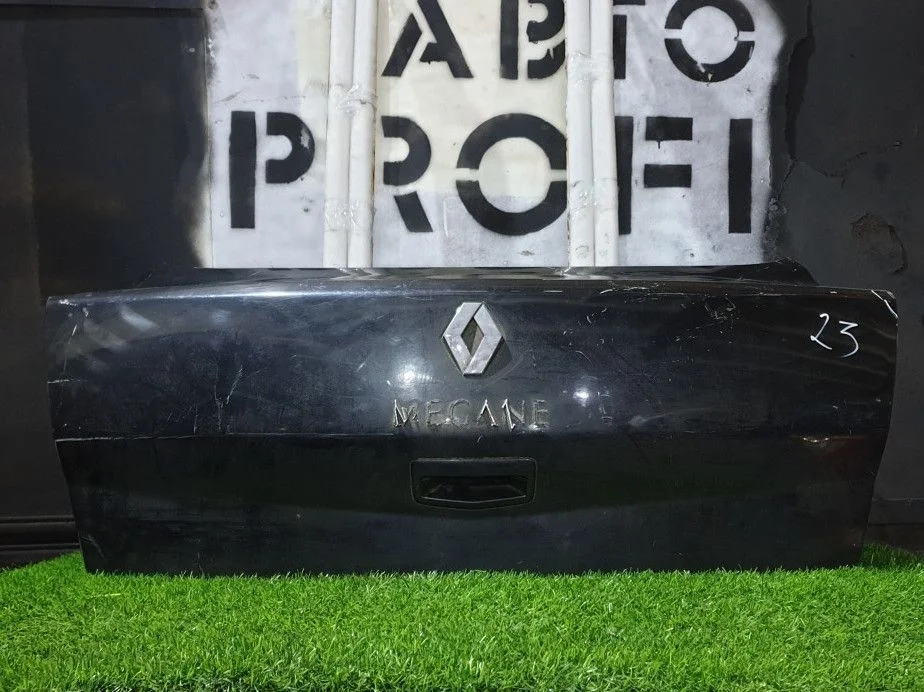 Крышка багажника Renault Megane II