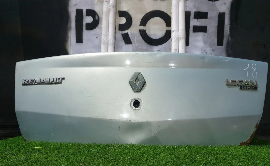 Крышка багажника Renault Logan