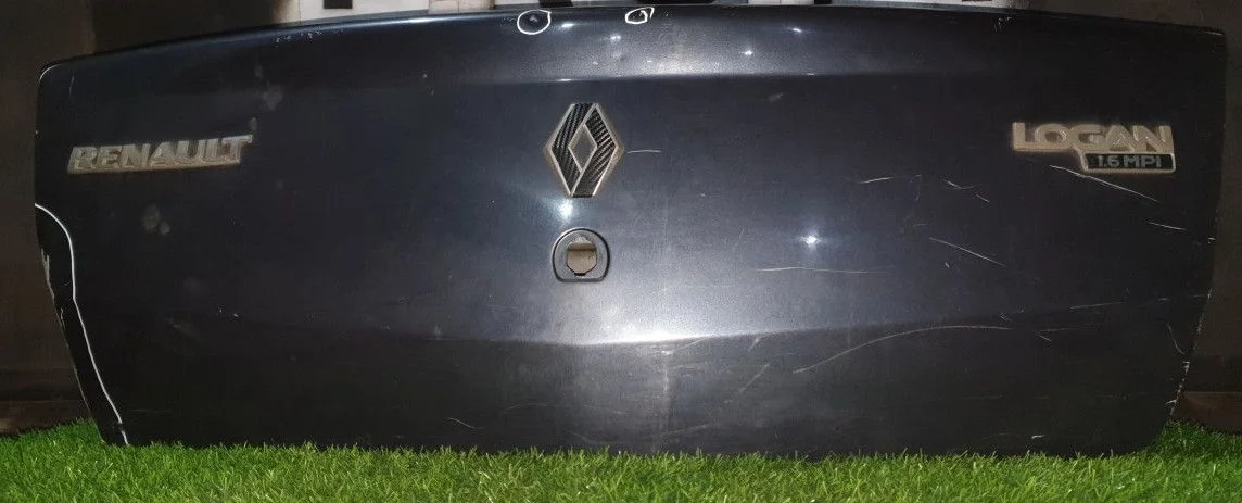 Крышка багажника Renault Logan
