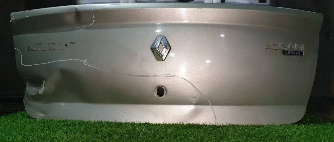 Крышка багажника Renault Logan