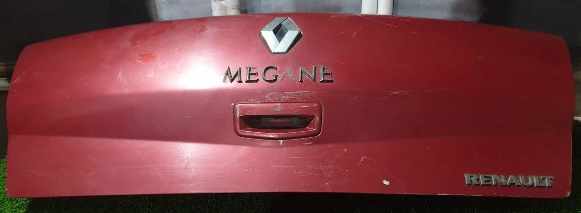 Крышка багажника Renault Megane II