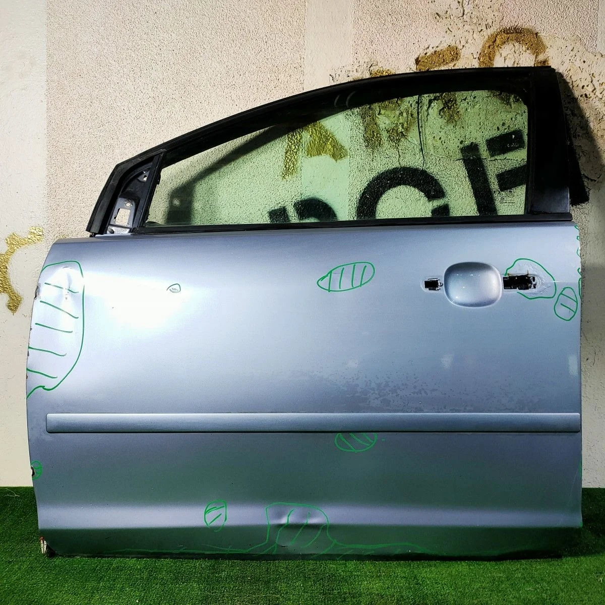 Дверь передняя левая для Ford Focus (II) II