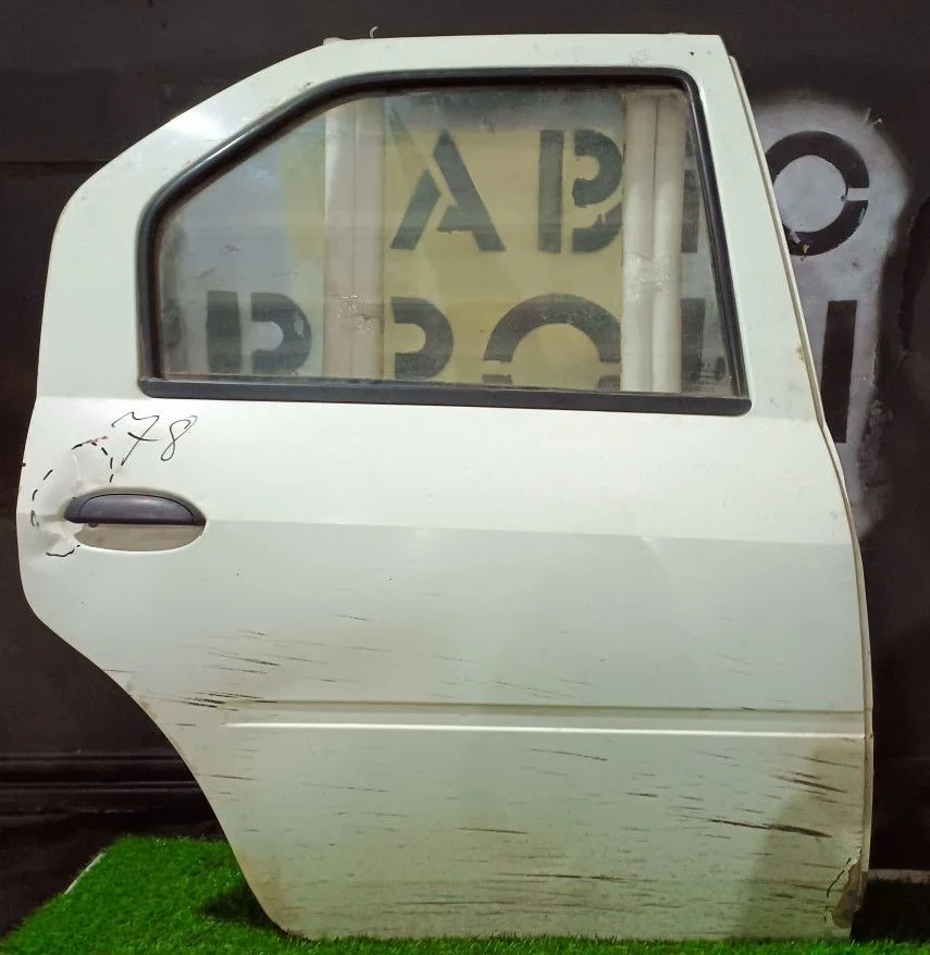 Дверь задняя правая Renault Logan
