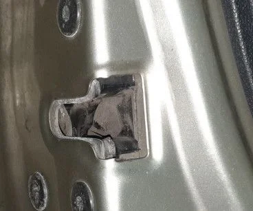 Замок двери задней левой Renault Logan