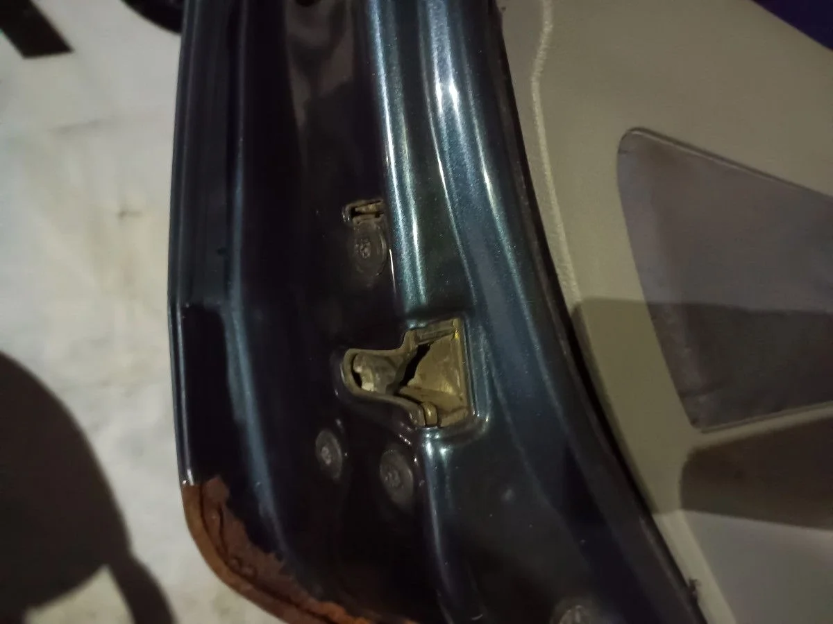 Замок двери Renault Logan I (2004—2009)