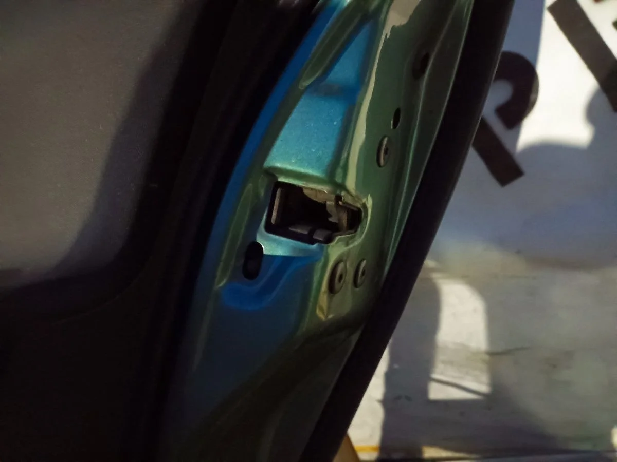 Замок двери задней правой Renault Megane II (2002—2006)