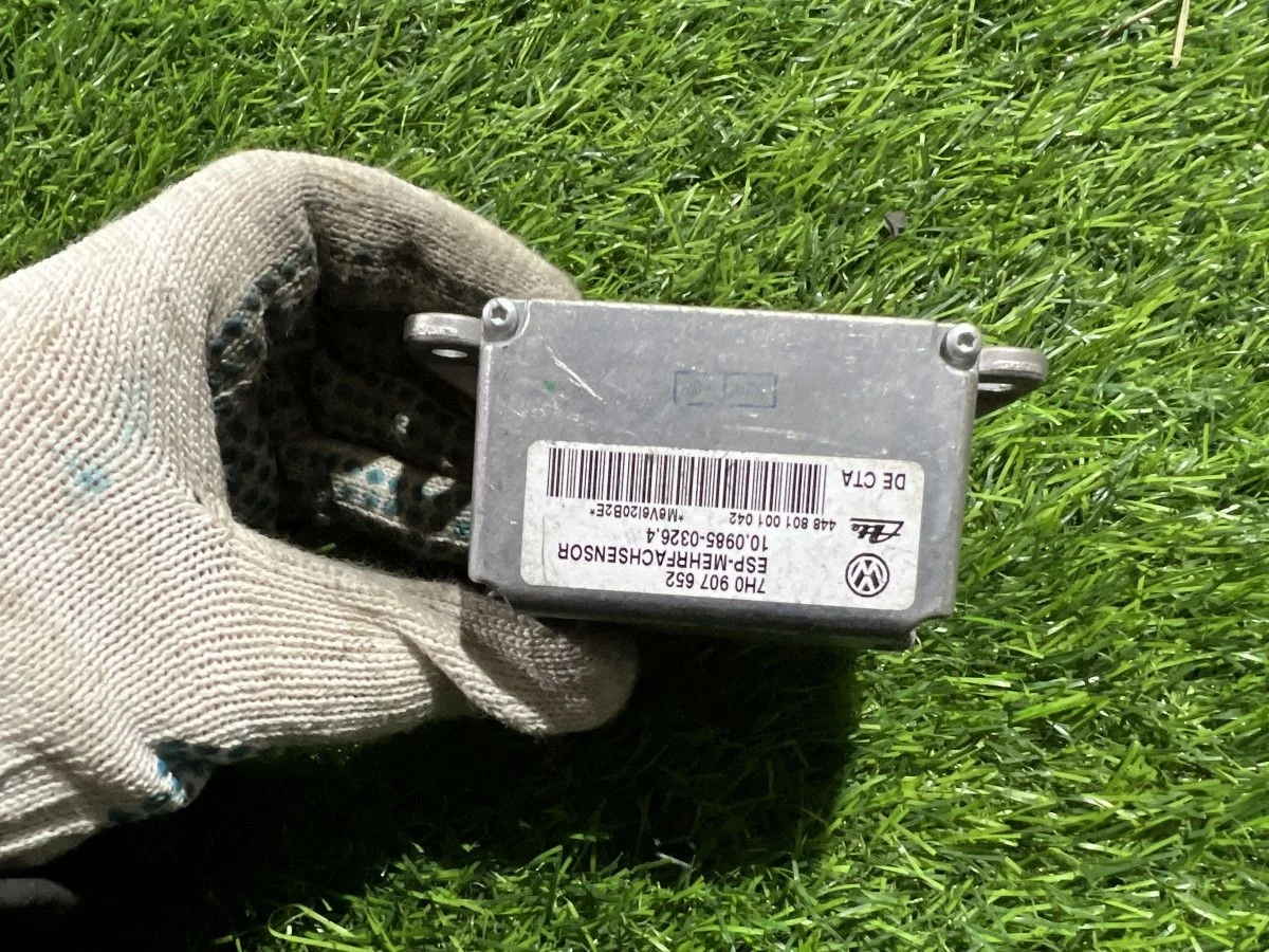 Датчик ускорения Volkswagen Touareg I (2002—2006)