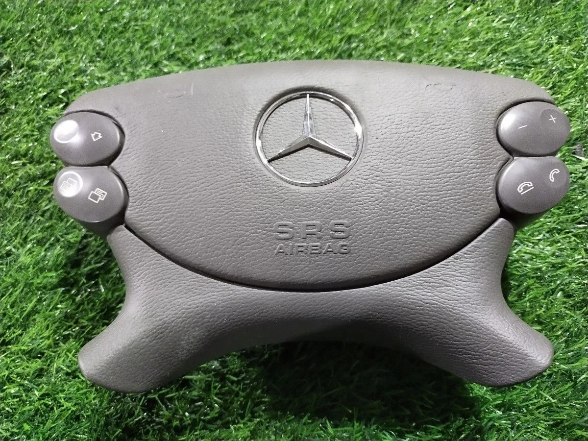 Подушка безопасности водителя Mercedes-Benz w211