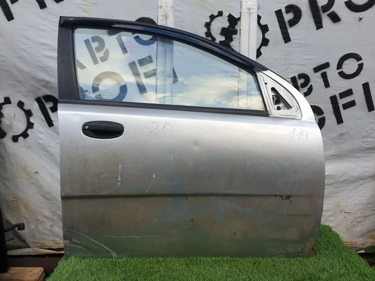 Дверь передняя правая Chevrolet Aveo