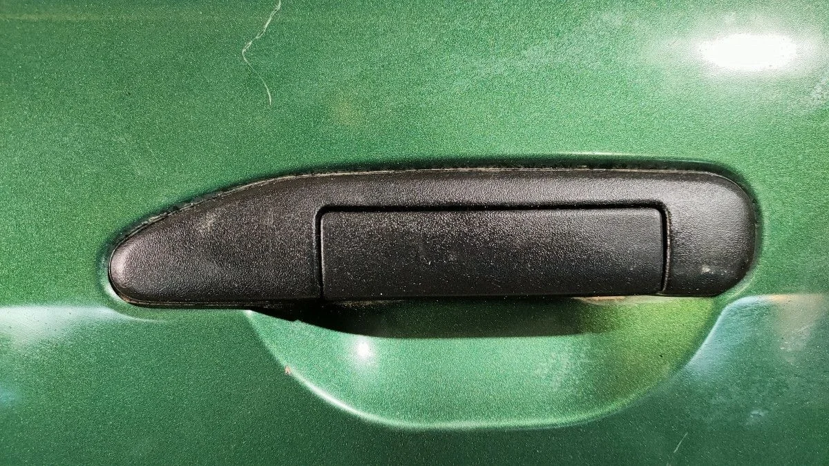 Ручка двери наружная левая для Nissan