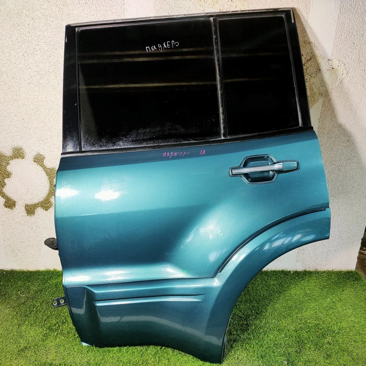 Дверь задняя левая для Mitsubishi Pajero (V70) III