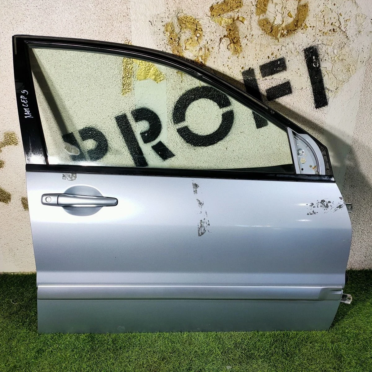 Дверь передняя правая для Mitsubishi Lancer IX