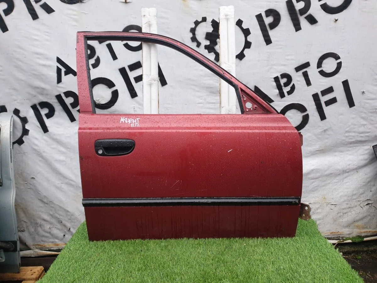 Дверь передняя правая Hyundai Accent