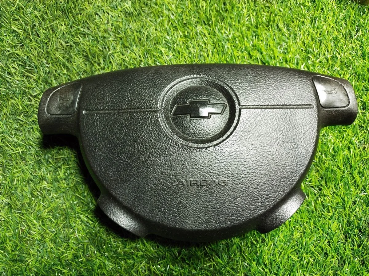 Подушка безопасности в руль Chevrolet Lacetti