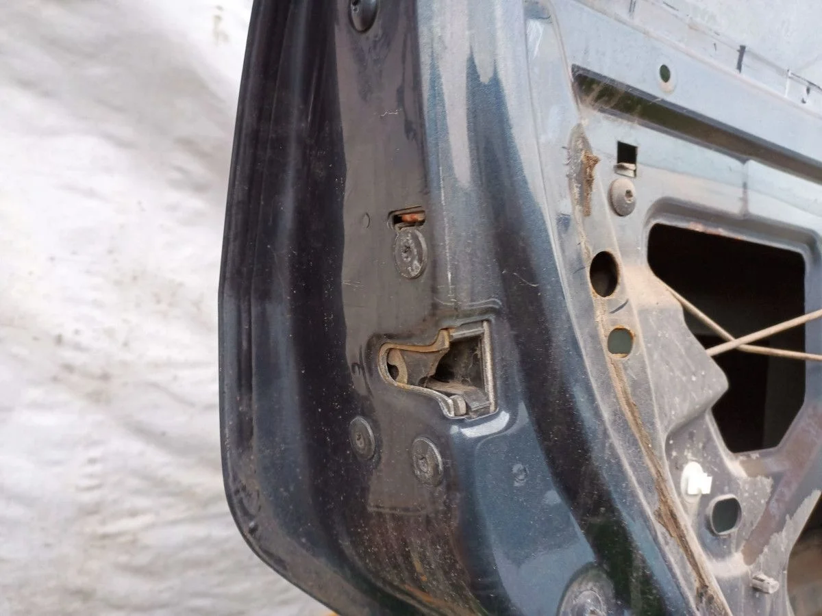 Замок двери задней левой Renault Logan