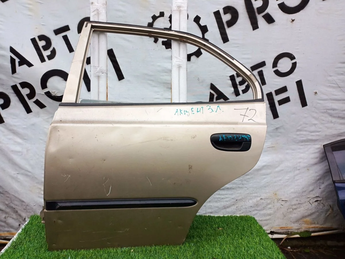 Дверь задняя левая Hyundai Accent