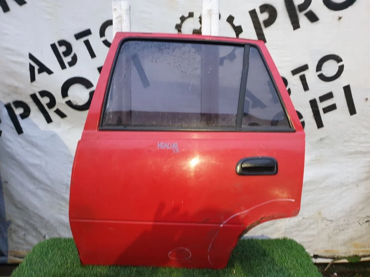 Дверь задняя левая Daewoo Nexia
