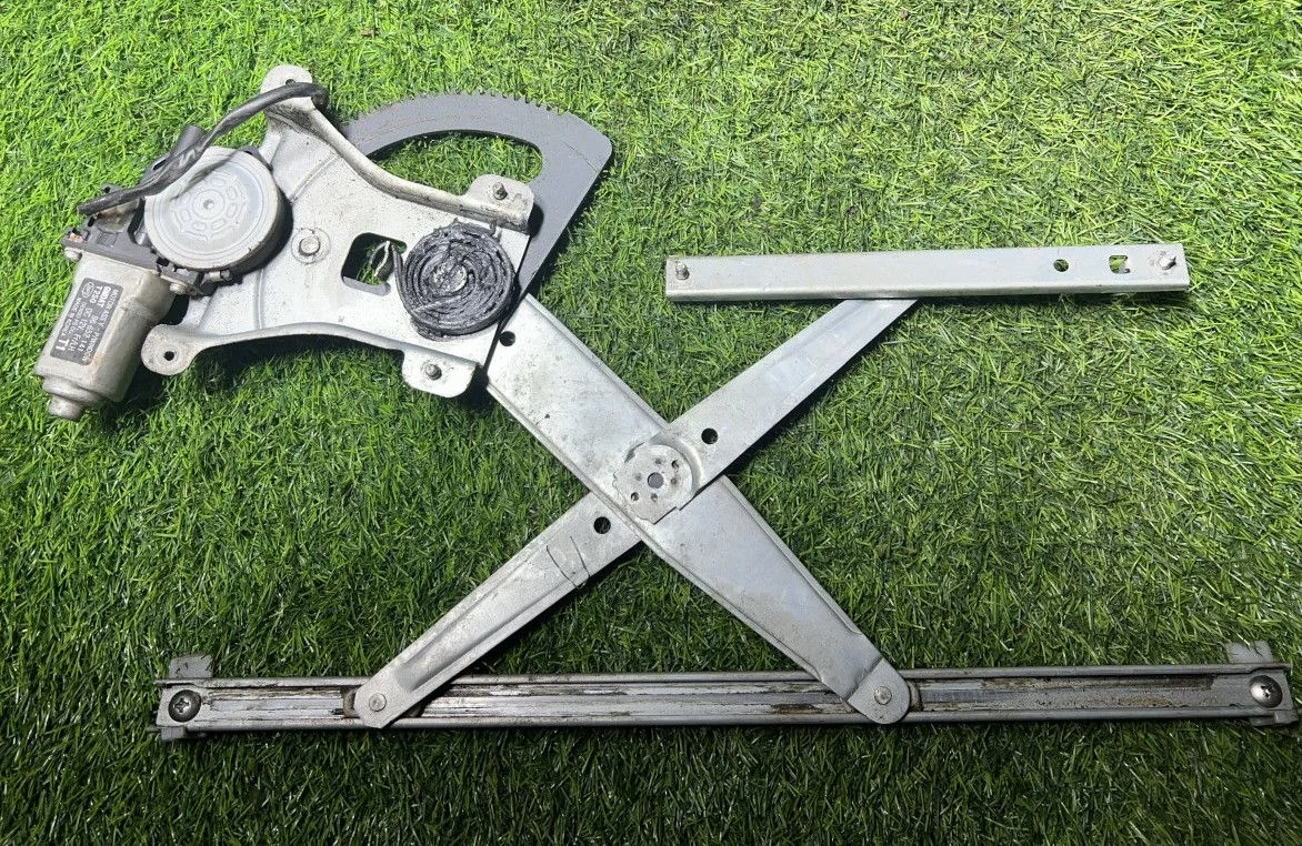 Стеклоподъемник Chevrolet Aveo (T200) I