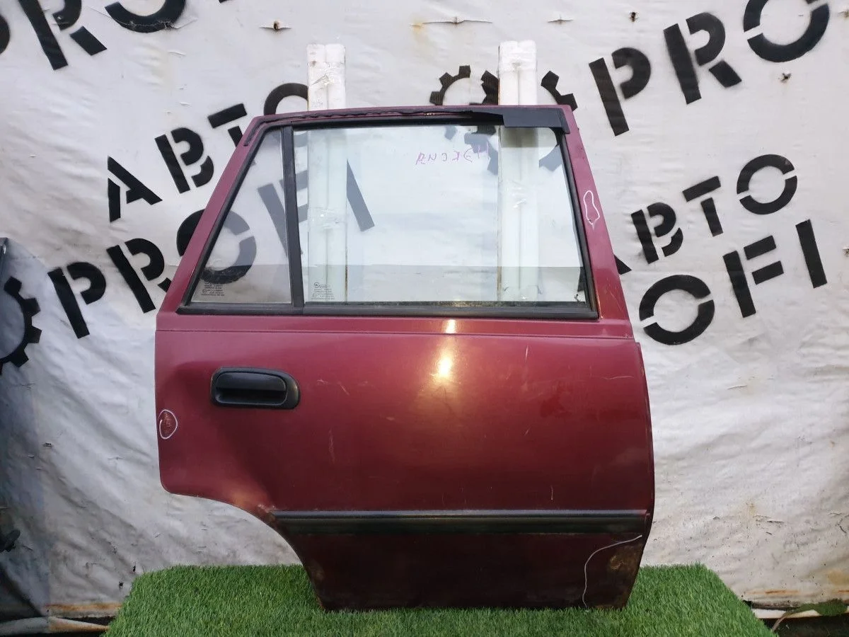 Дверь задняя правая Daewoo Nexia