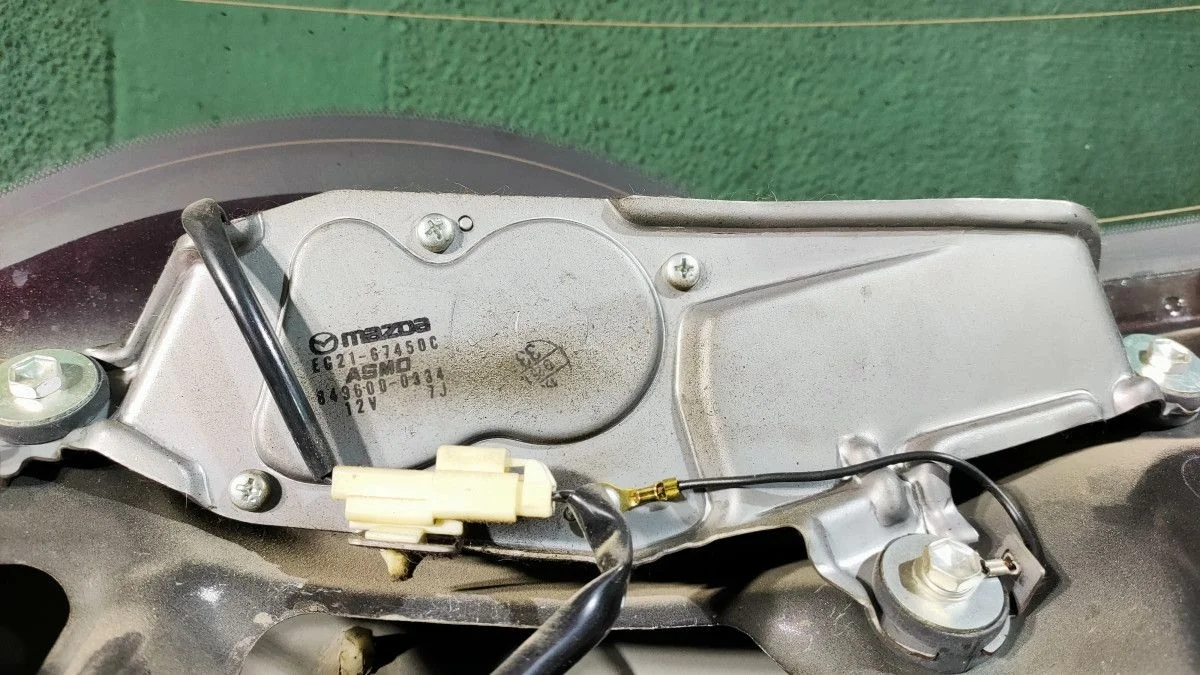 Мотор стеклоочистителя задний Mazda CX-7 (ER) I