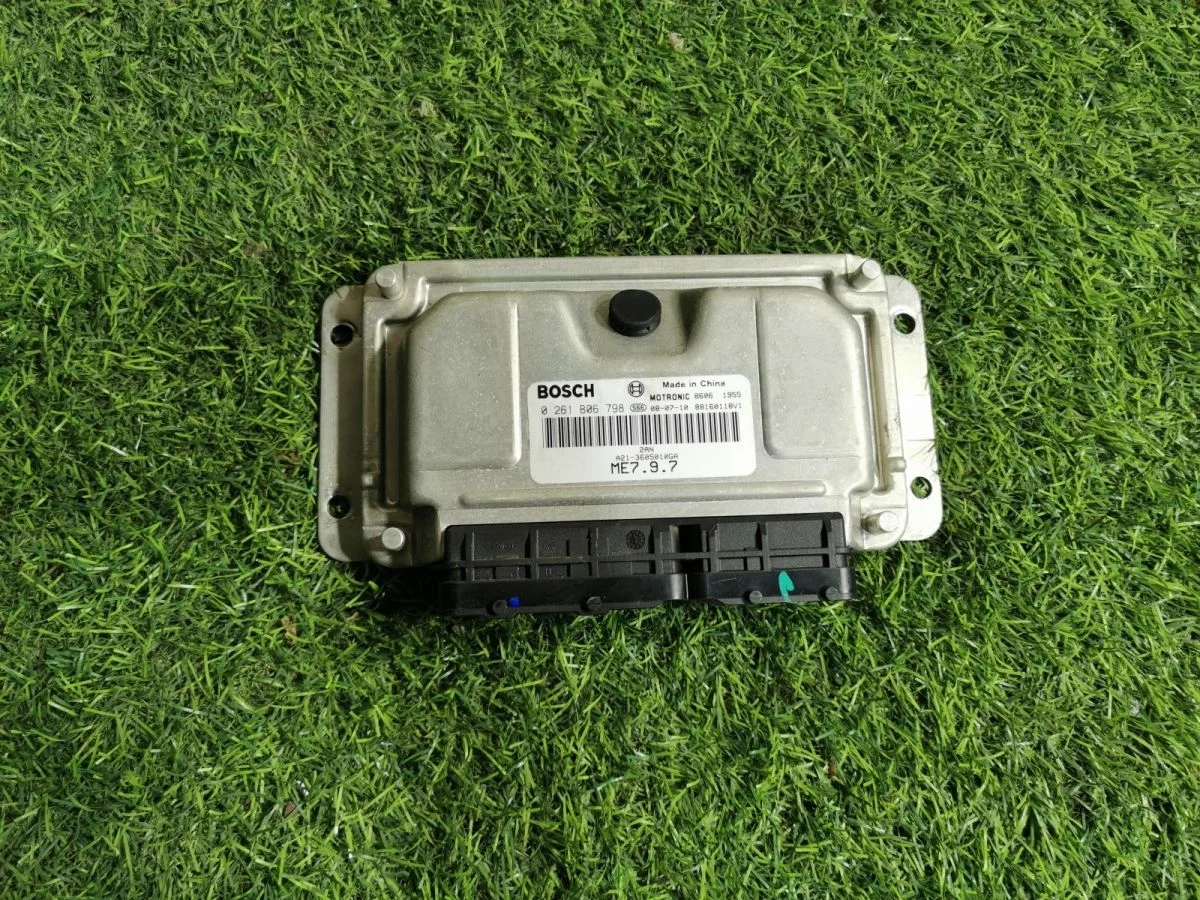 Блок управления ЭБУ на Chery Fora