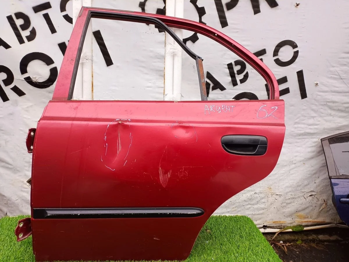 Дверь задняя левая Hyundai Accent