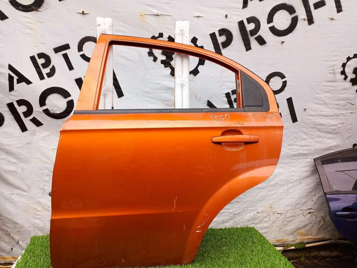 Дверь задняя левая Chevrolet Aveo