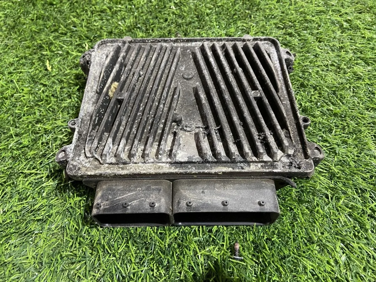 Блок управления двигателем Mercedes M-Class (W164)