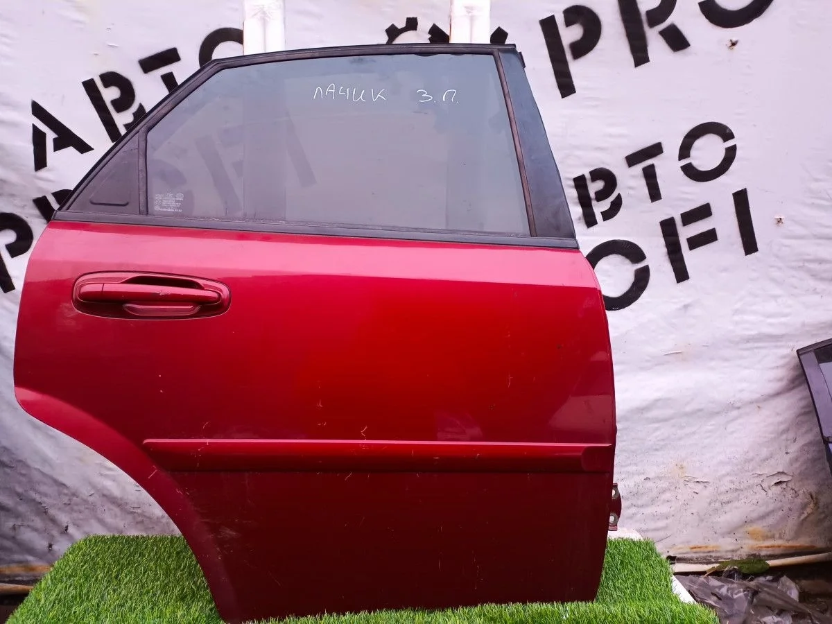 Дверь Chevrolet Lacetti правая задняя