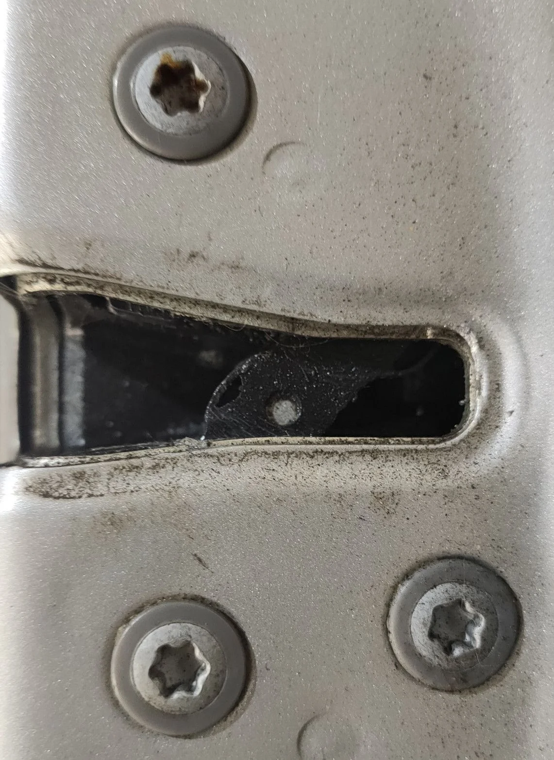 Замок двери передней правой для Toyota Auris I