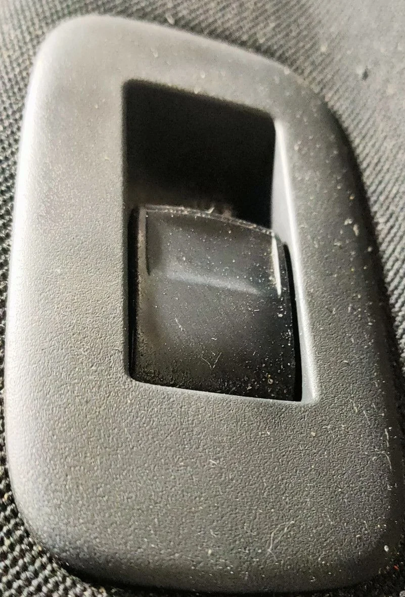 Кнопка стеклоподъемника для Toyota