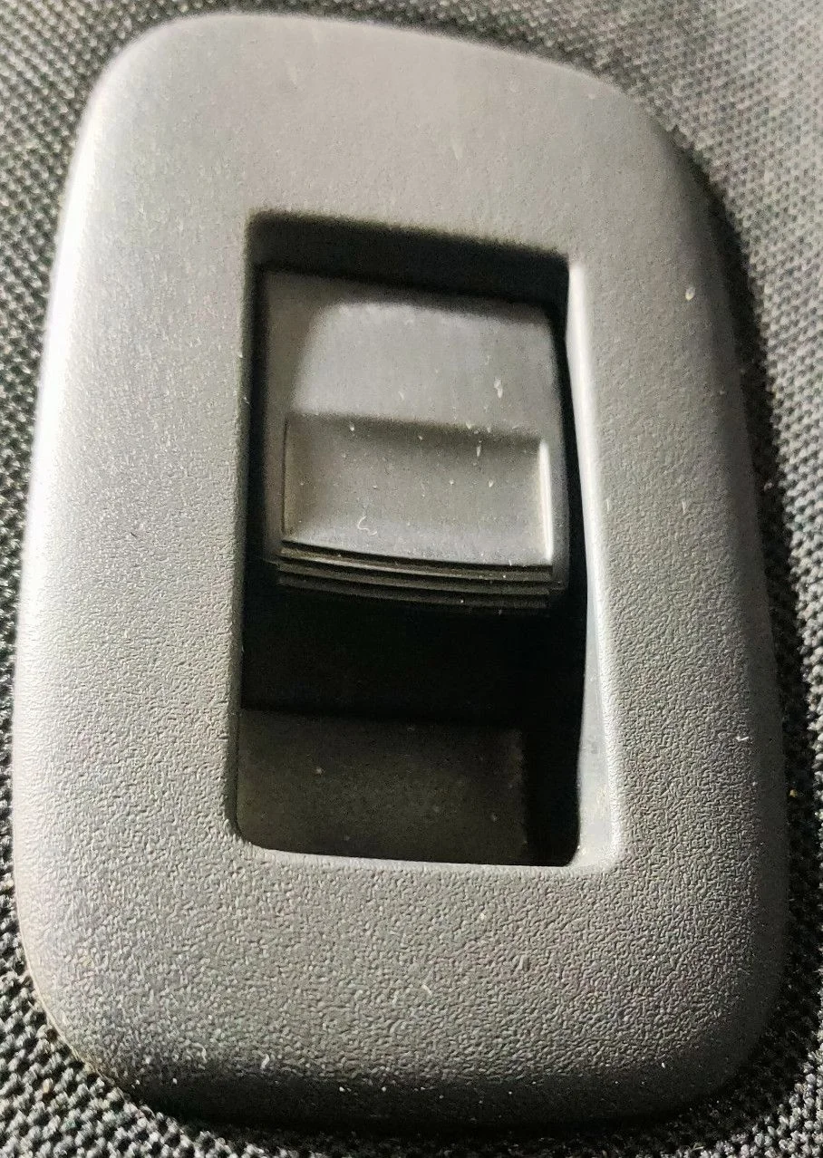 Кнопка стеклоподъемника для Toyota