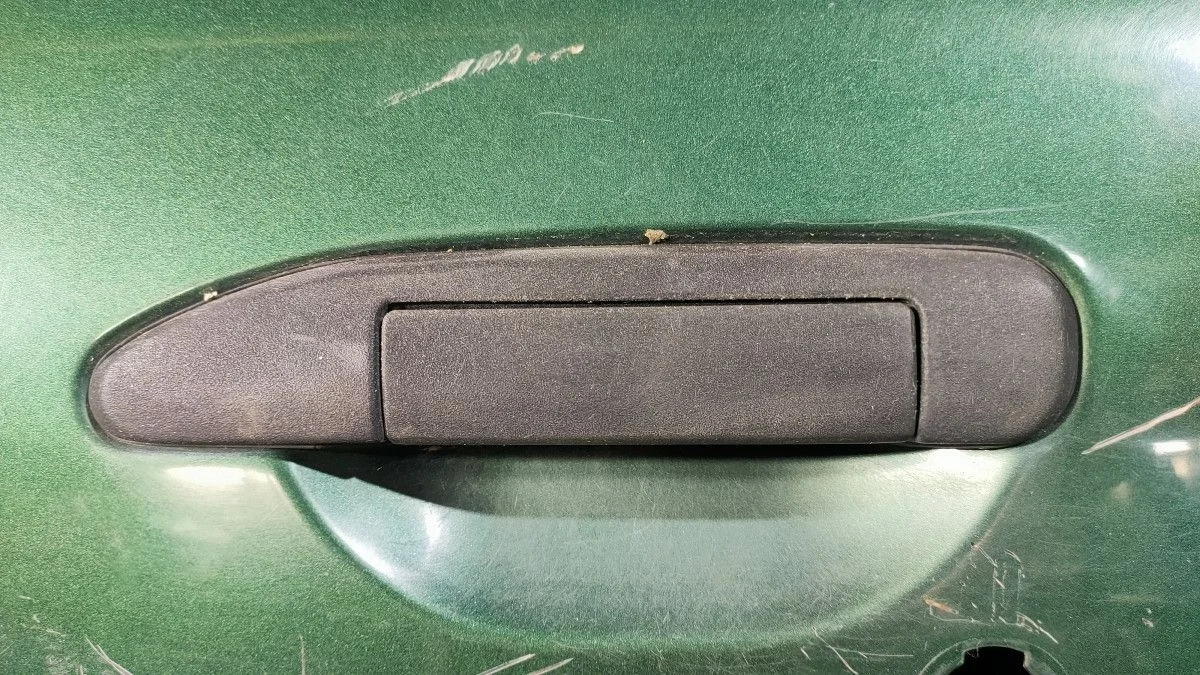 Ручка двери наружная левая для Nissan