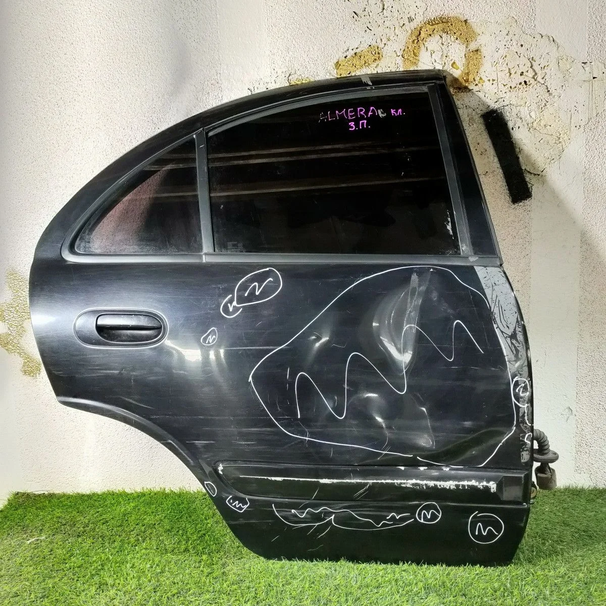 Дверь задняя правая для Nissan Almera Classic I