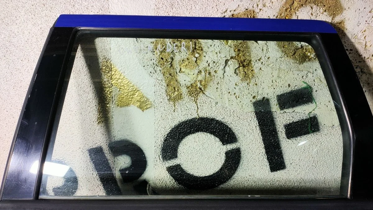 Стекло двери задней левой для Mitsubishi Outlander