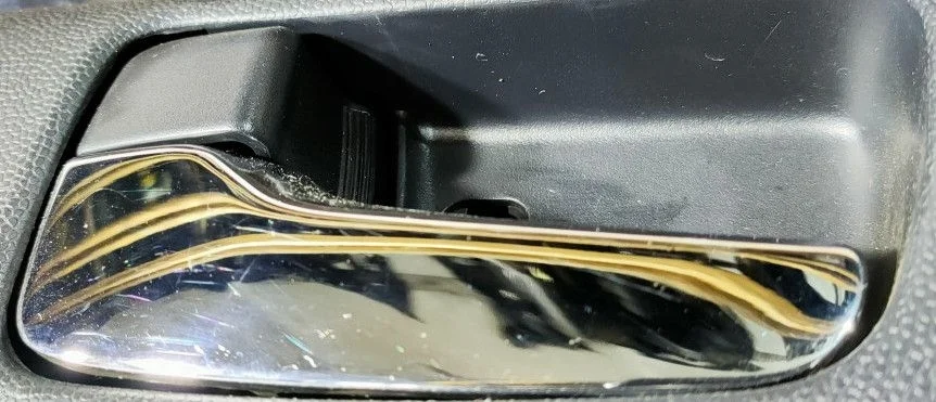 Ручка двери внутренняя левая  Mitsubishi